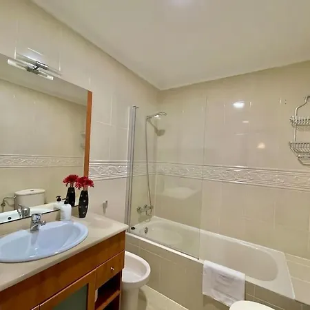 Atalaya , Amplio Piso Cerca Del Mar Bermeo