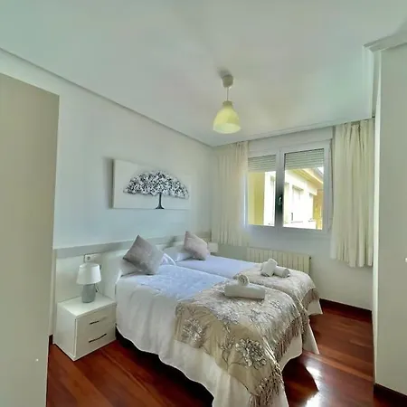 Atalaya , Amplio Piso Cerca Del Mar * Bermeo