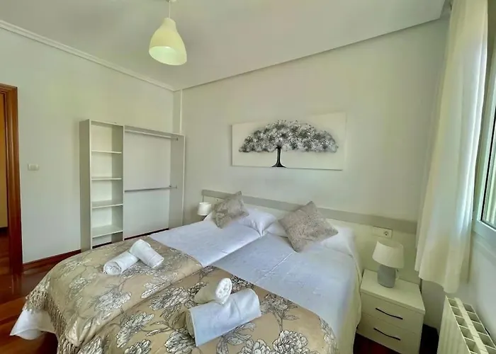 Atalaya , Amplio Piso Cerca Del Mar * Бермео