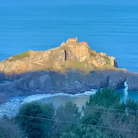Atalaya , Amplio Piso Cerca Del Mar * Bermeo