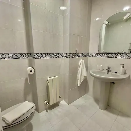 Atalaya , Amplio Piso Cerca Del Mar Apartamento Bermeo